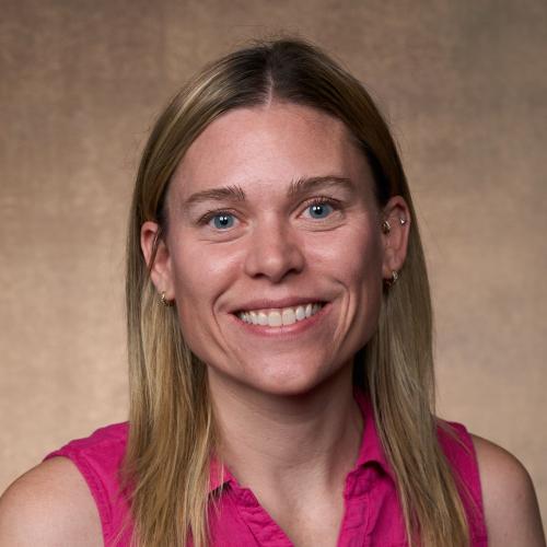 Amanda White Headshot