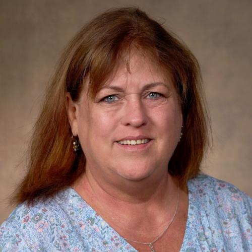 Tina Grant Headshot